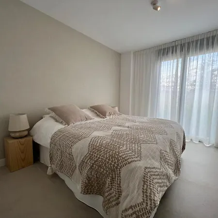 Apartament Mesas Homes Luxury 4 Bed Near The Sea And Port *