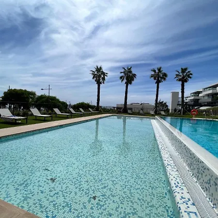 Mesas Homes Luxury 4 Bed Near The Sea And Port Estepona