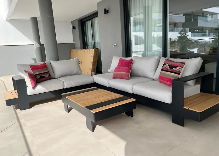 Apartament Mesas Homes Luxury 4 Bed Near The Sea And Port Estepona