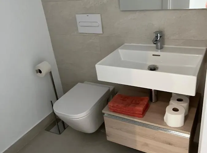 Mesas Homes Luxury 4 Bed Near The Sea And Port